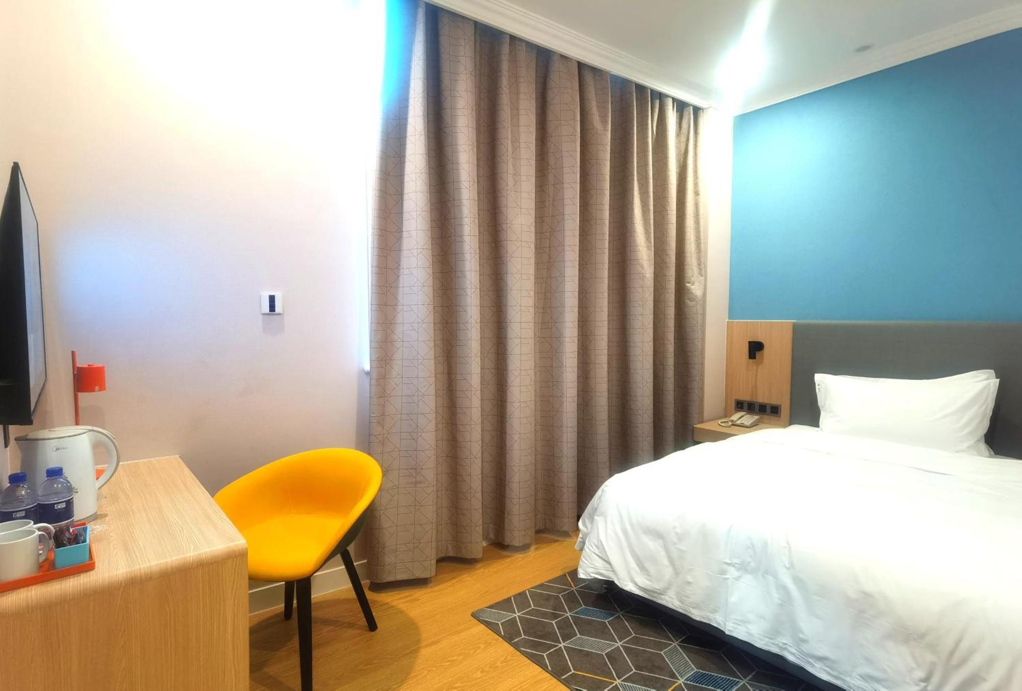 Holiday Inn Express Chengdu Tianfu Square By Ihg - Chunxi Road And Kuanzhai Alley 외부 사진