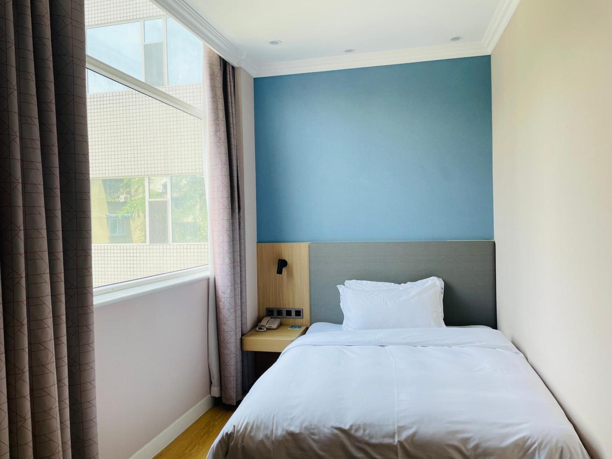 Holiday Inn Express Chengdu Tianfu Square By Ihg - Chunxi Road And Kuanzhai Alley 외부 사진